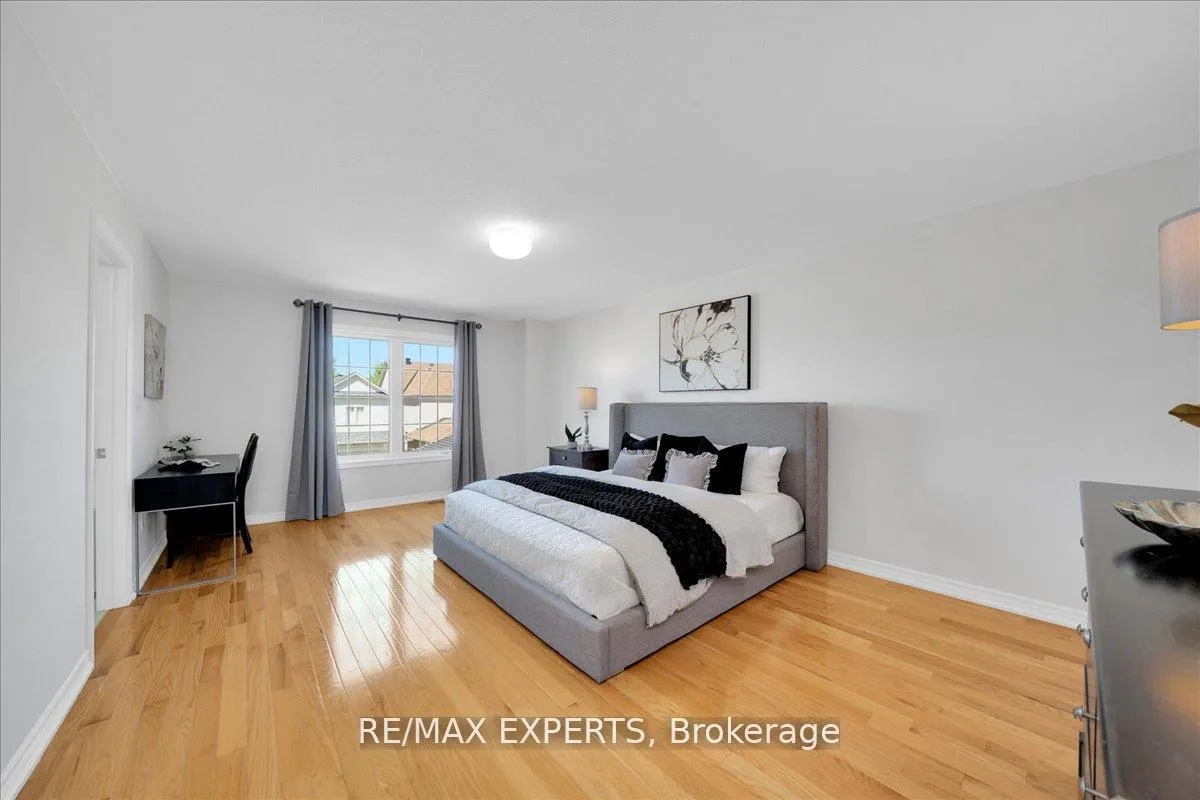 Photo 25 of 10534 Victoria Square Boulevard, Markham, Cathedraltown — HOMEH