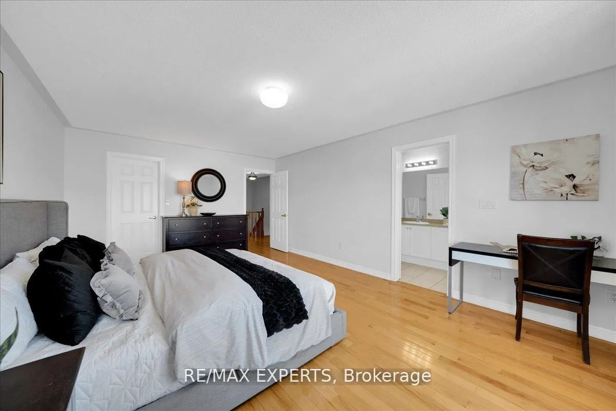 Photo 26 of 10534 Victoria Square Boulevard, Markham, Cathedraltown — HOMEH