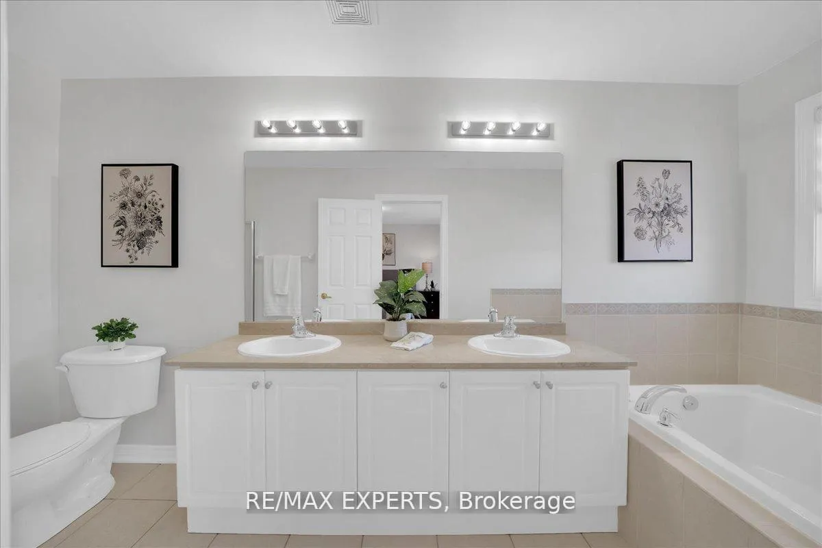 Photo 28 of 10534 Victoria Square Boulevard, Markham, Cathedraltown — HOMEH
