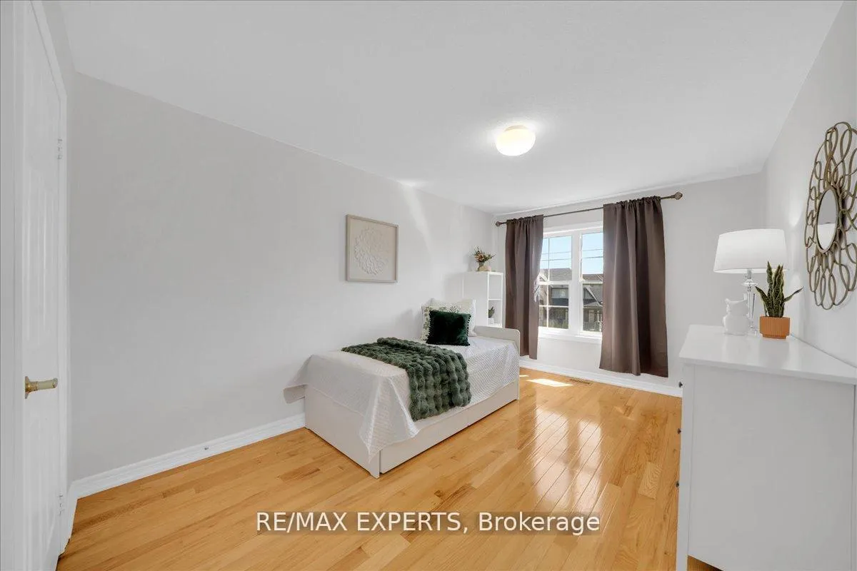 Photo 30 of 10534 Victoria Square Boulevard, Markham, Cathedraltown — HOMEH