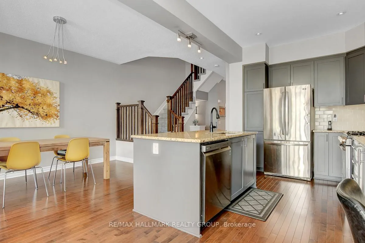 Photo 14 of 755 Bowercrest Crescent, Ottawa, Riverside South/Gloucester Glen — HOMEH