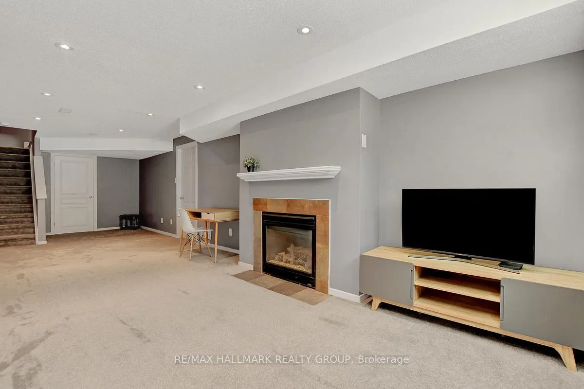 Photo 29 of 755 Bowercrest Crescent, Ottawa, Riverside South/Gloucester Glen — HOMEH