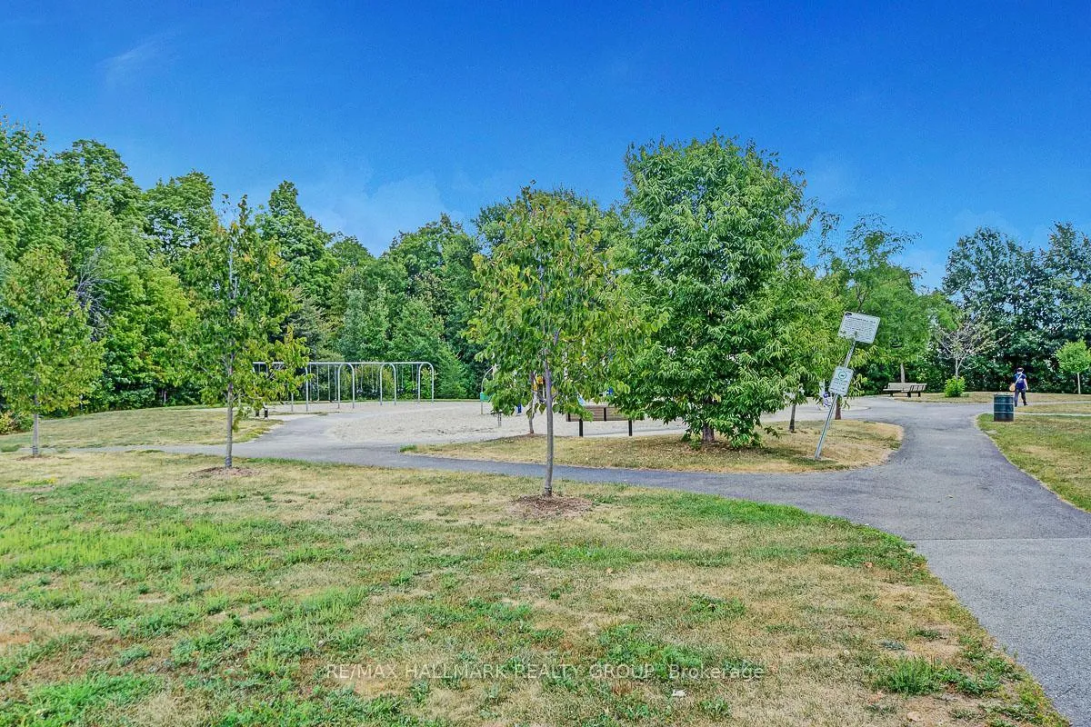 Photo 33 of 755 Bowercrest Crescent, Ottawa, Riverside South/Gloucester Glen — HOMEH