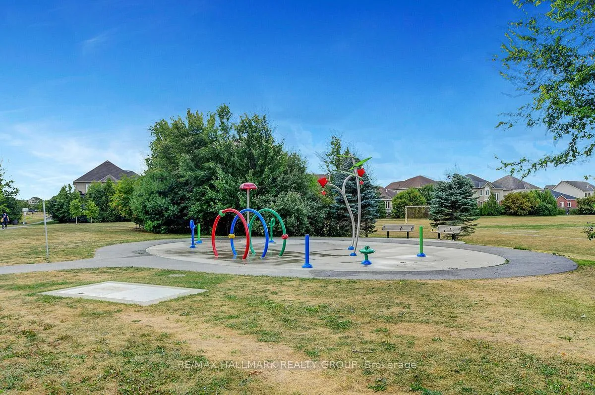 Photo 34 of 755 Bowercrest Crescent, Ottawa, Riverside South/Gloucester Glen — HOMEH