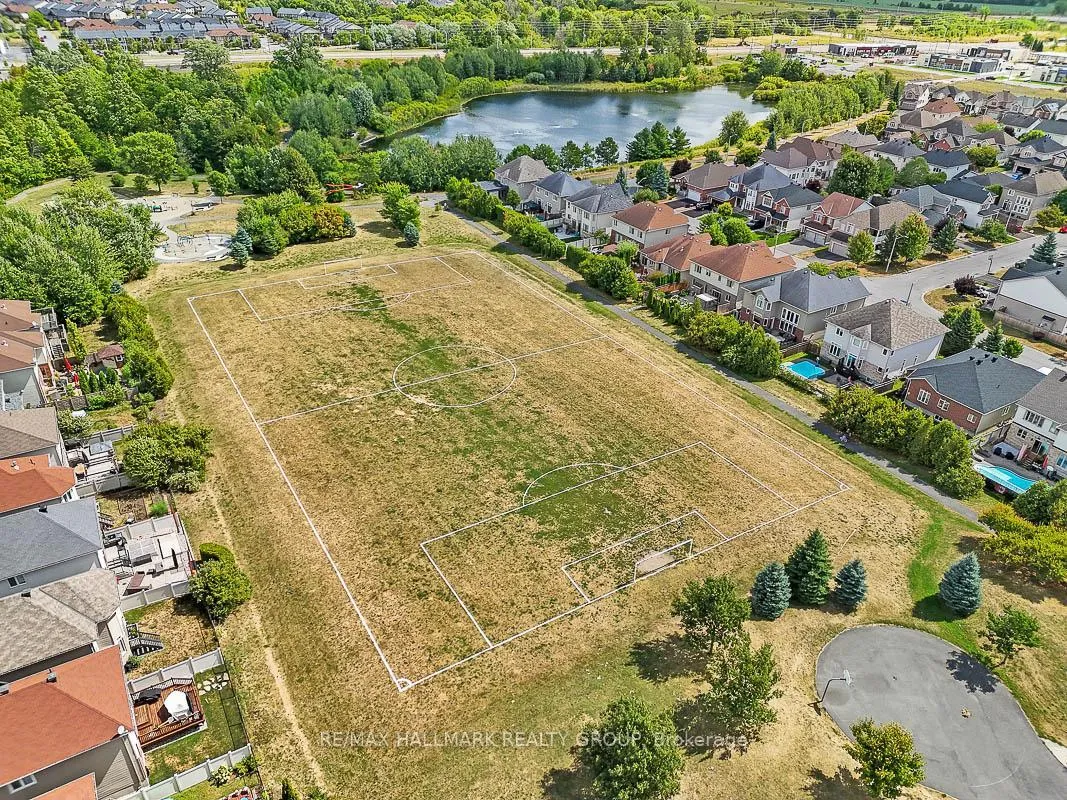 Photo 37 of 755 Bowercrest Crescent, Ottawa, Riverside South/Gloucester Glen — HOMEH