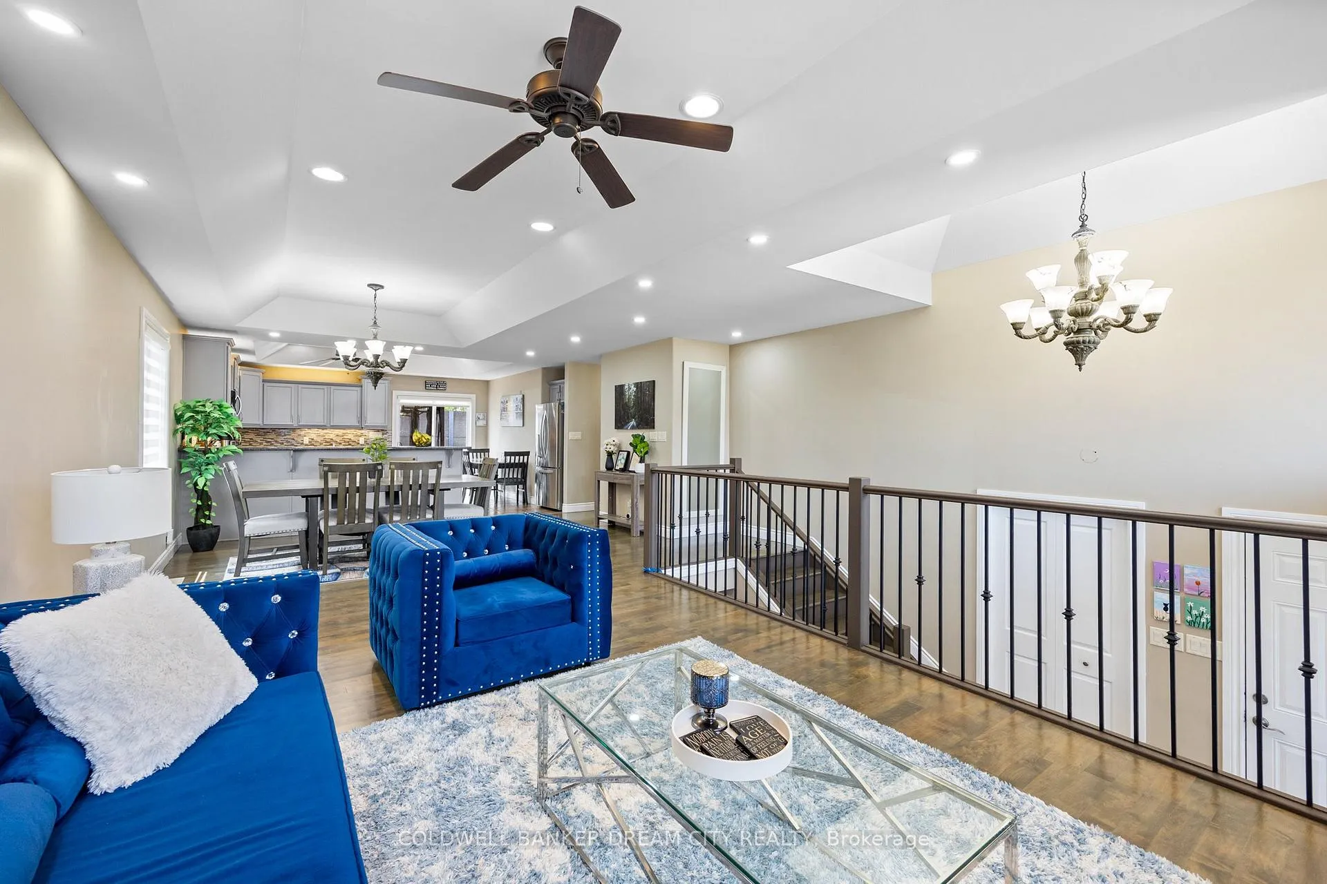 Photo 6 of 239 Branton Crescent, Lakeshore — HOMEH