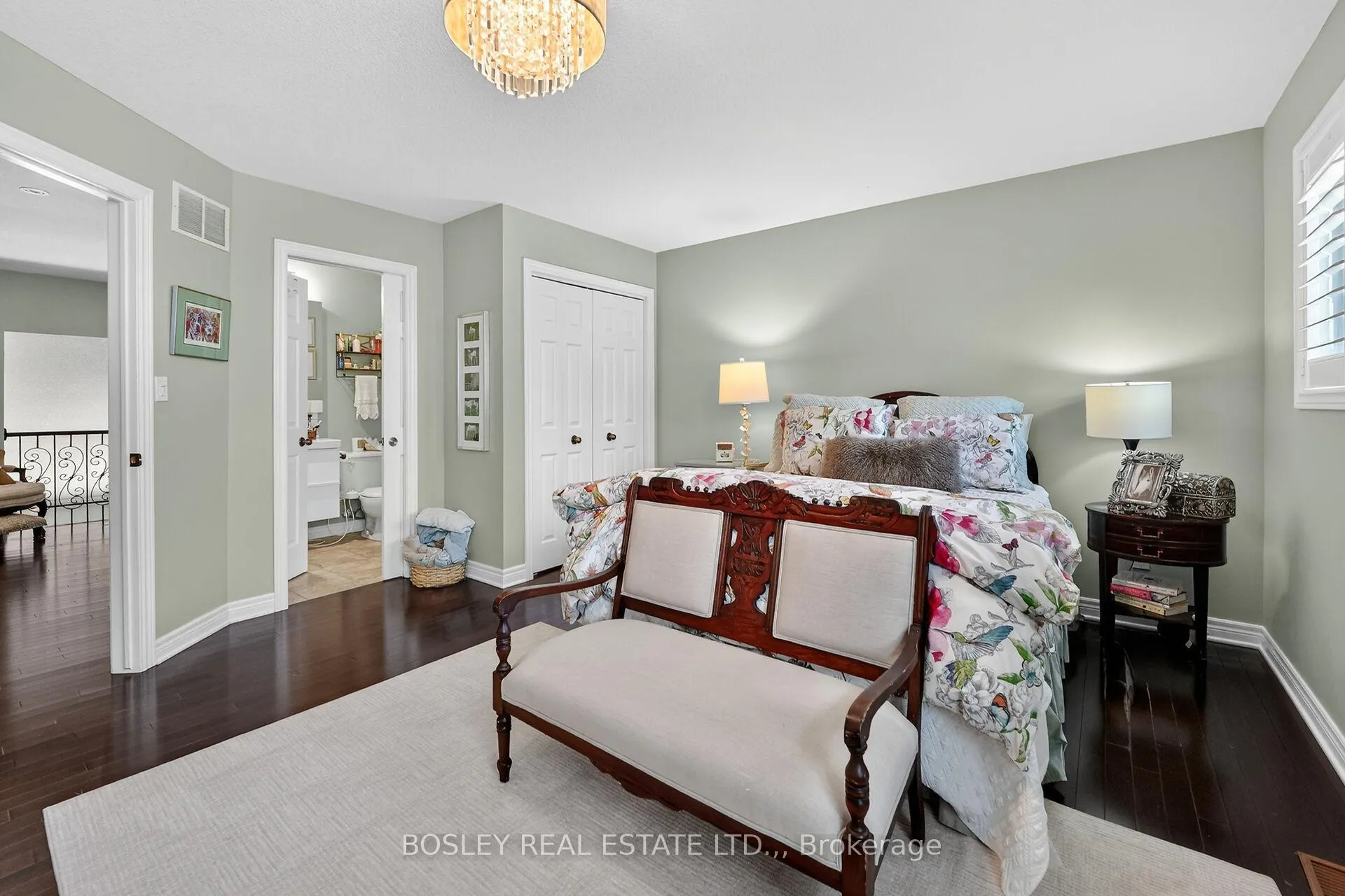 Photo 11 of Unit Unit 12, 7 Gibson Place, St. Catharines, Downtown — HOMEH