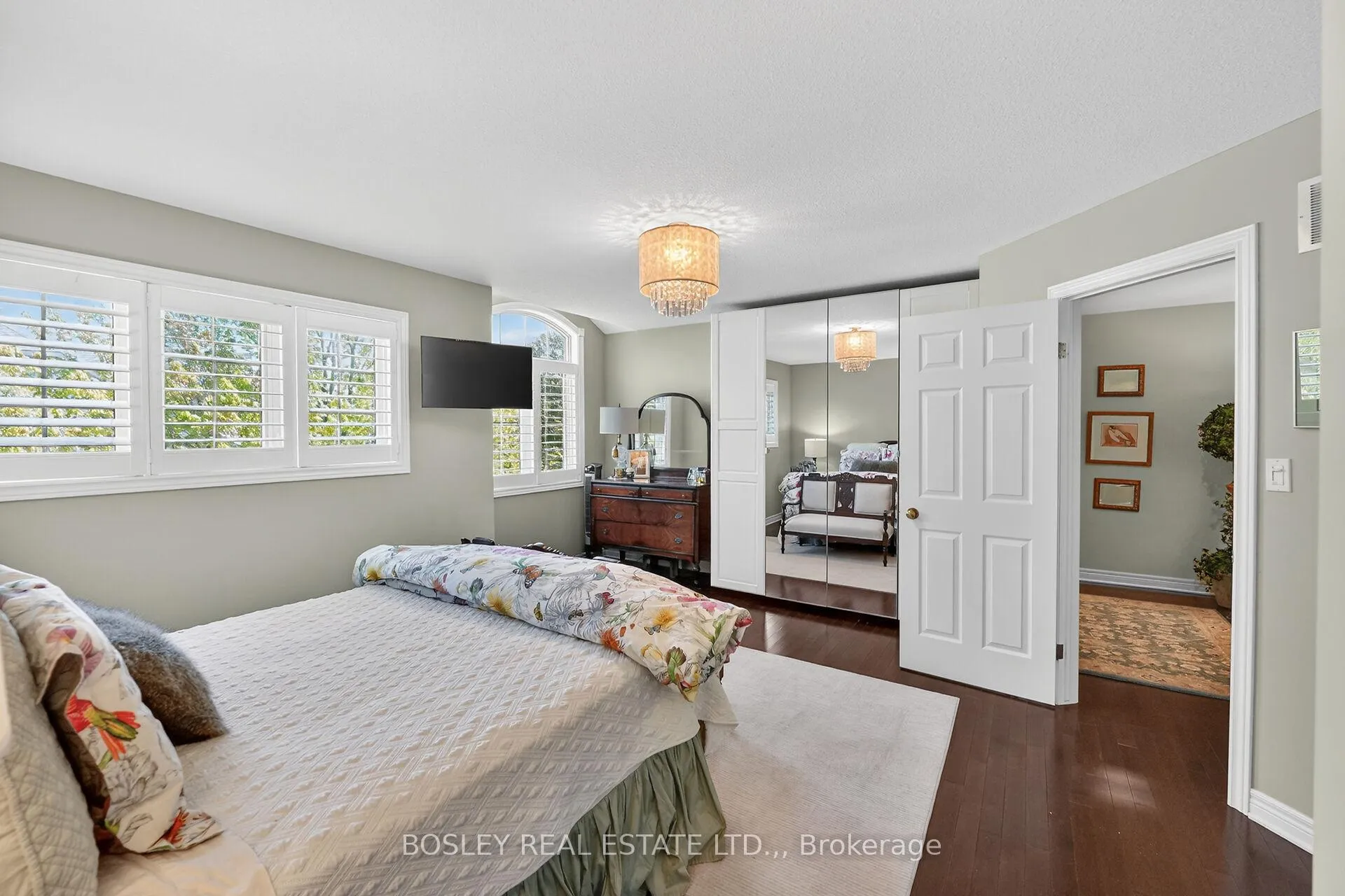 Photo 12 of Unit Unit 12, 7 Gibson Place, St. Catharines, Downtown — HOMEH