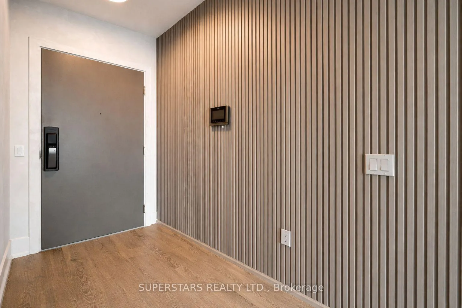 Photo 12 of Unit 4208, 10 York Street, Toronto, Waterfront Communities — HOMEH