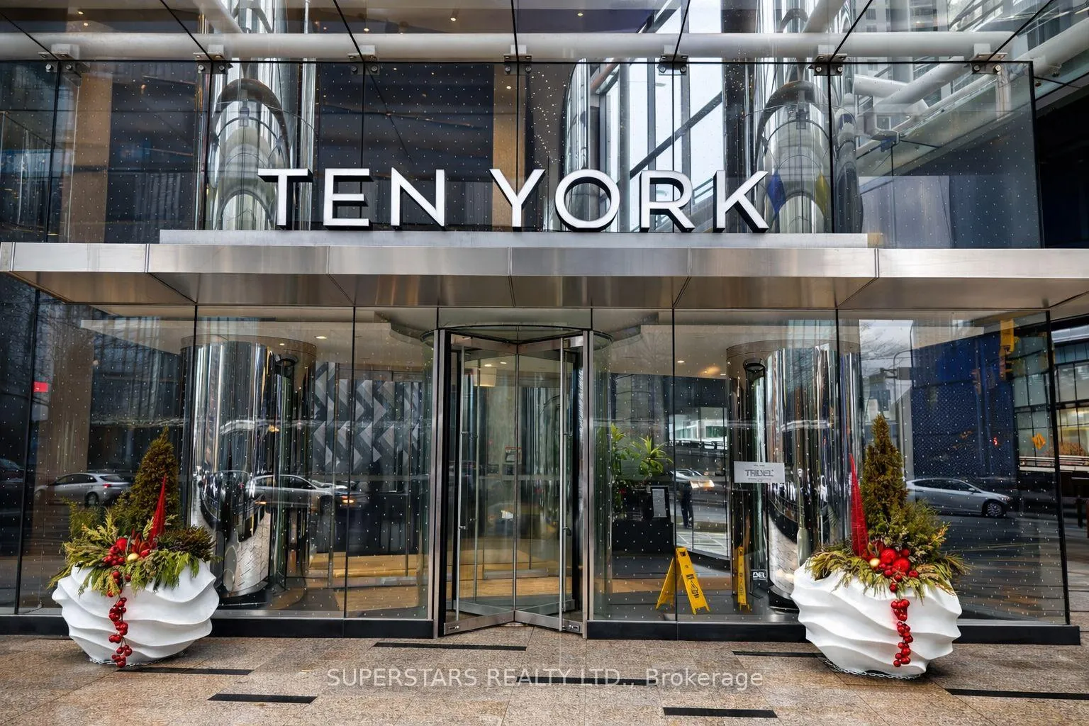 Photo 32 of Unit 4208, 10 York Street, Toronto, Waterfront Communities — HOMEH
