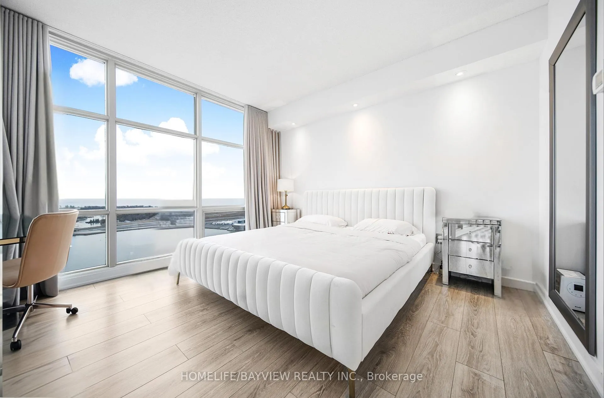 Photo 18 of Unit 4109, 35 Mariner Terrace, Toronto, Waterfront Communities — HOMEH