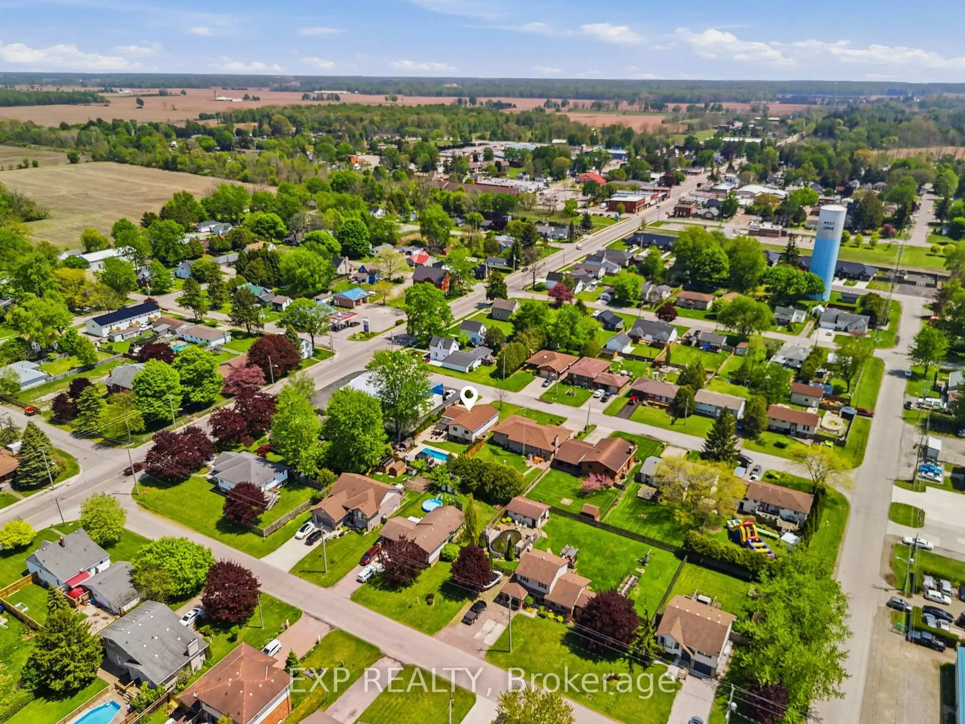 Photo 2 of 271 Anne Street, West Elgin, West Lorne — HOMEH