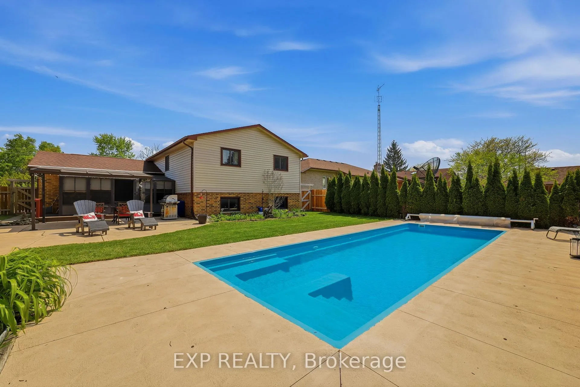 Photo 9 of 271 Anne Street, West Elgin, West Lorne — HOMEH