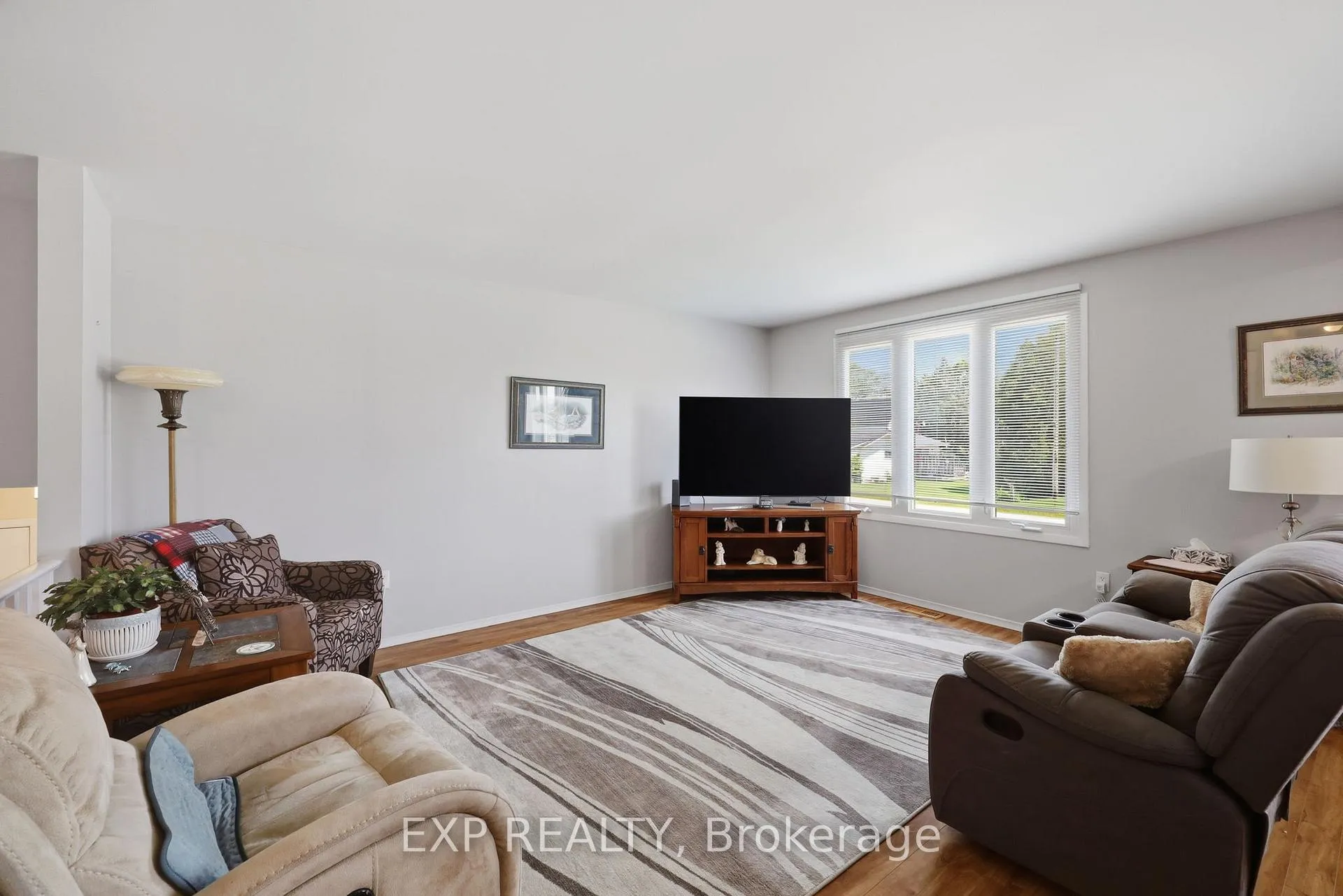 Photo 19 of 271 Anne Street, West Elgin, West Lorne — HOMEH