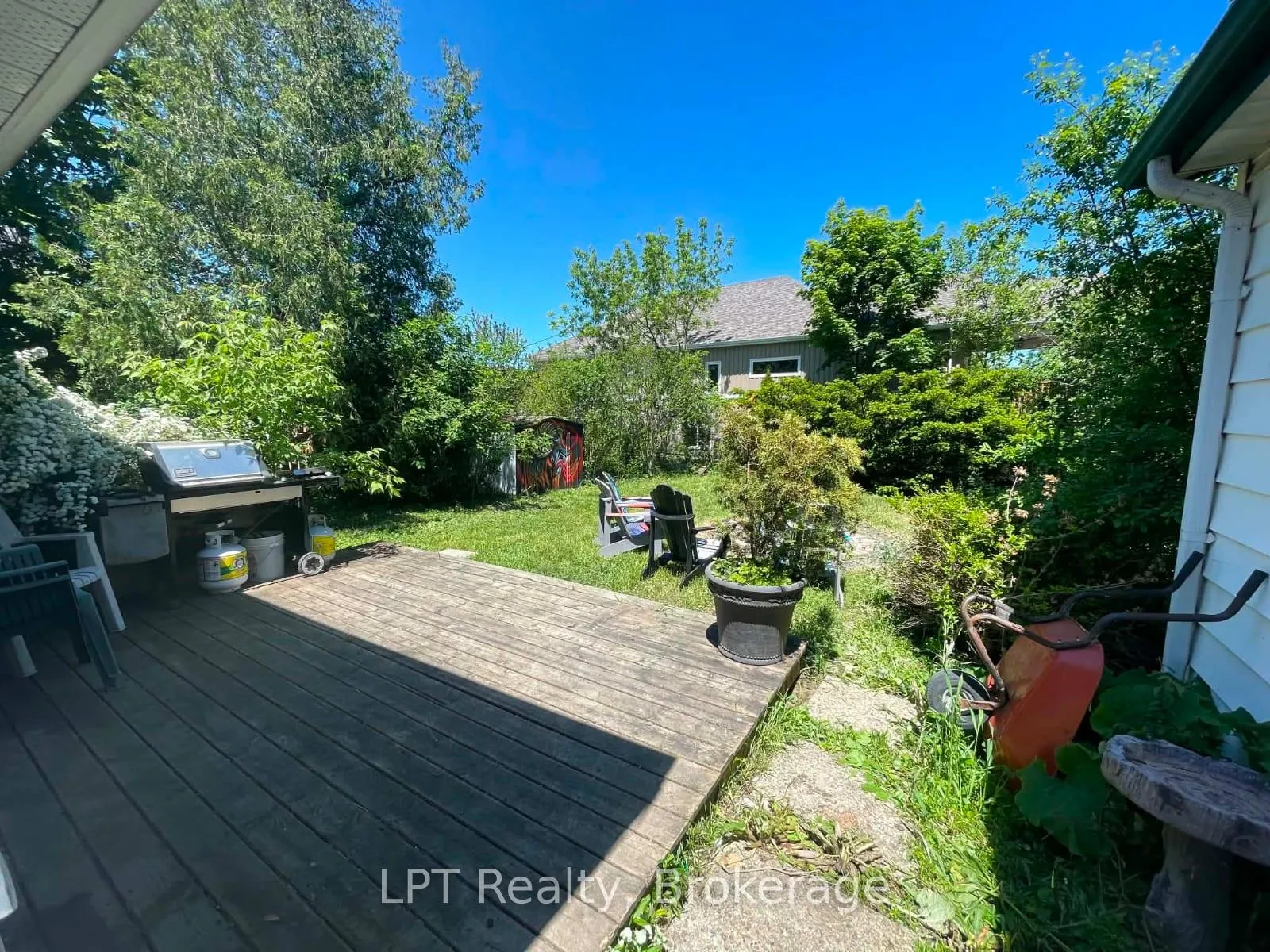Photo 3 of 64 Marlatts Road, Thorold, Thorold Downtown — HOMEH