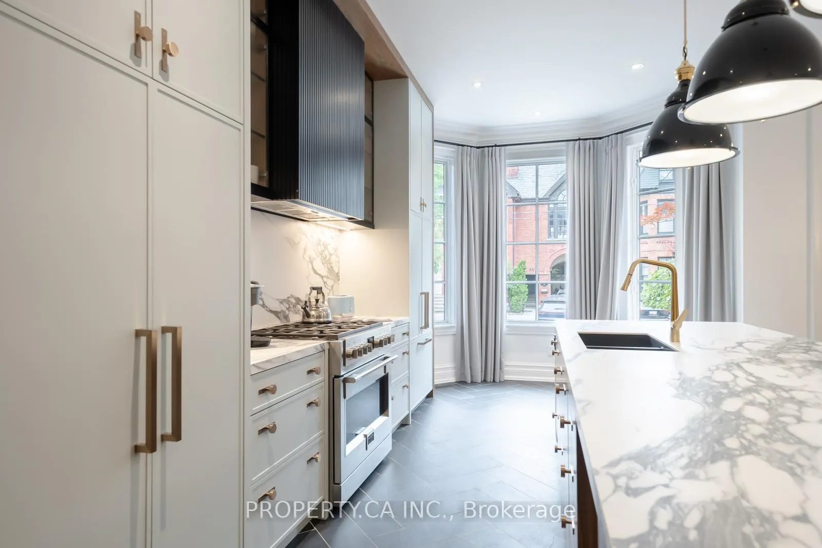 Photo 10 of 43 Bernard Avenue, Toronto, The Annex — HOMEH