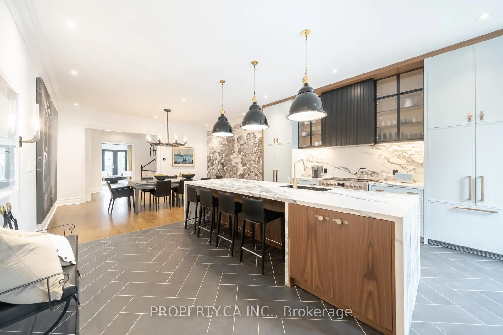 Photo 12 of 43 Bernard Avenue, Toronto, The Annex — HOMEH