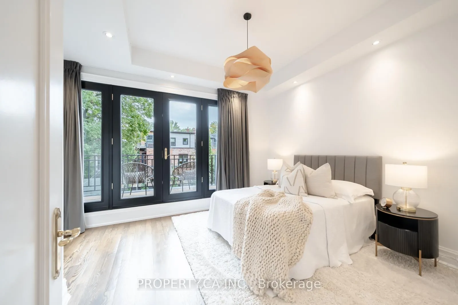 Photo 27 of 43 Bernard Avenue, Toronto, The Annex — HOMEH