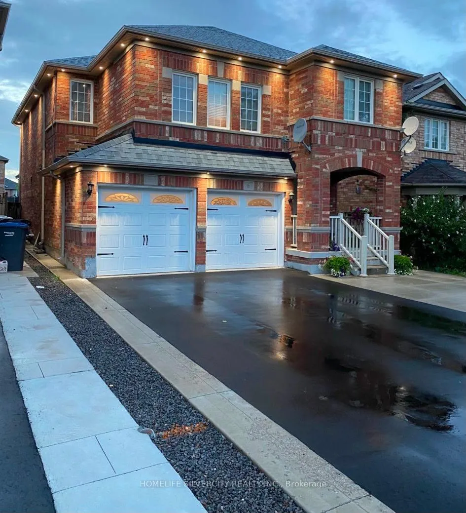 Photo 1 of 6 Silverbell Court, Brampton, Fletcher's Meadow — HOMEH