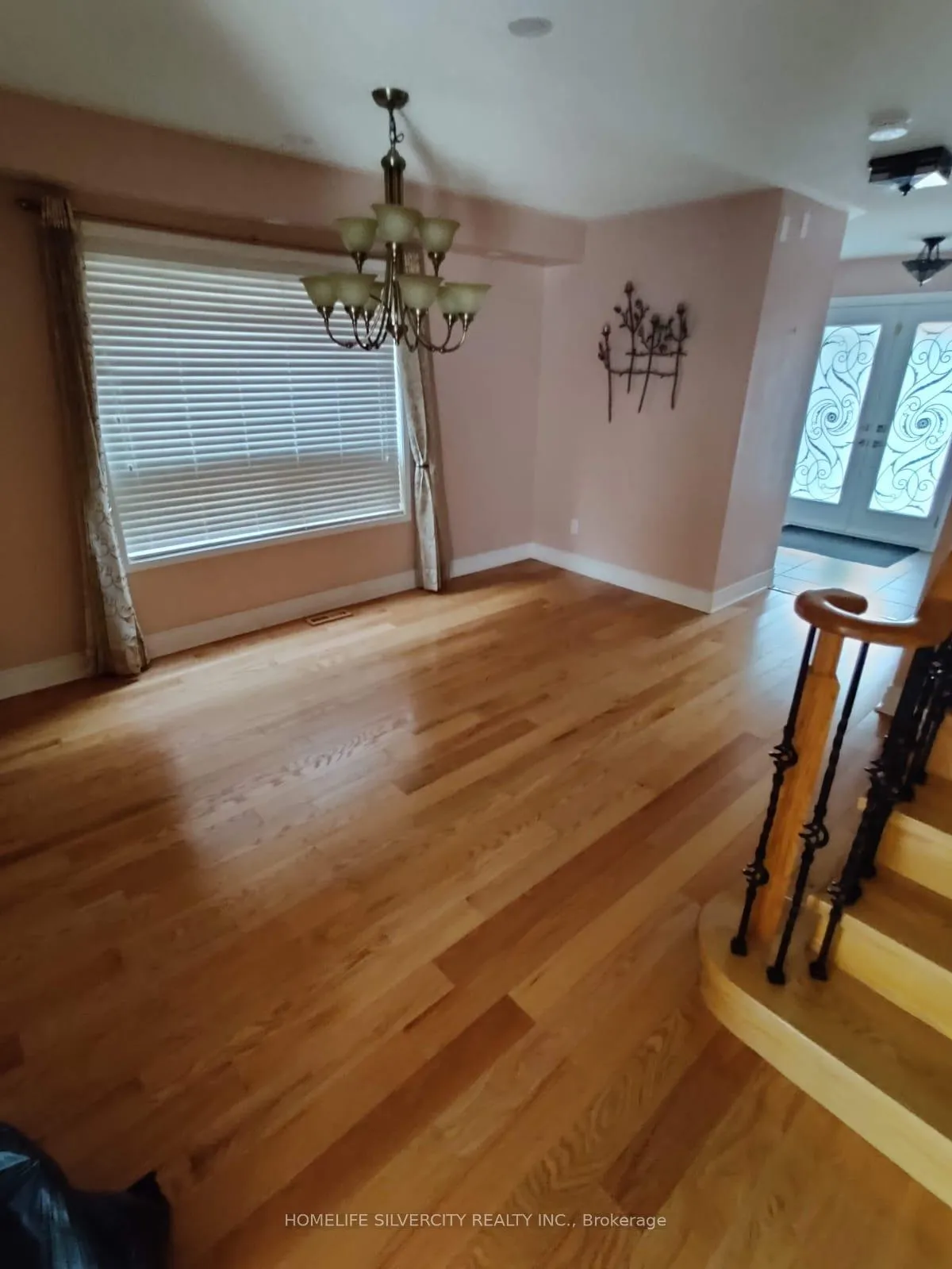 Photo 2 of 6 Silverbell Court, Brampton, Fletcher's Meadow — HOMEH