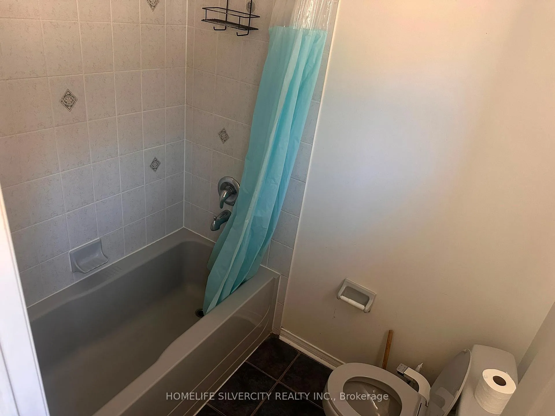 Photo 14 of 6 Silverbell Court, Brampton, Fletcher's Meadow — HOMEH