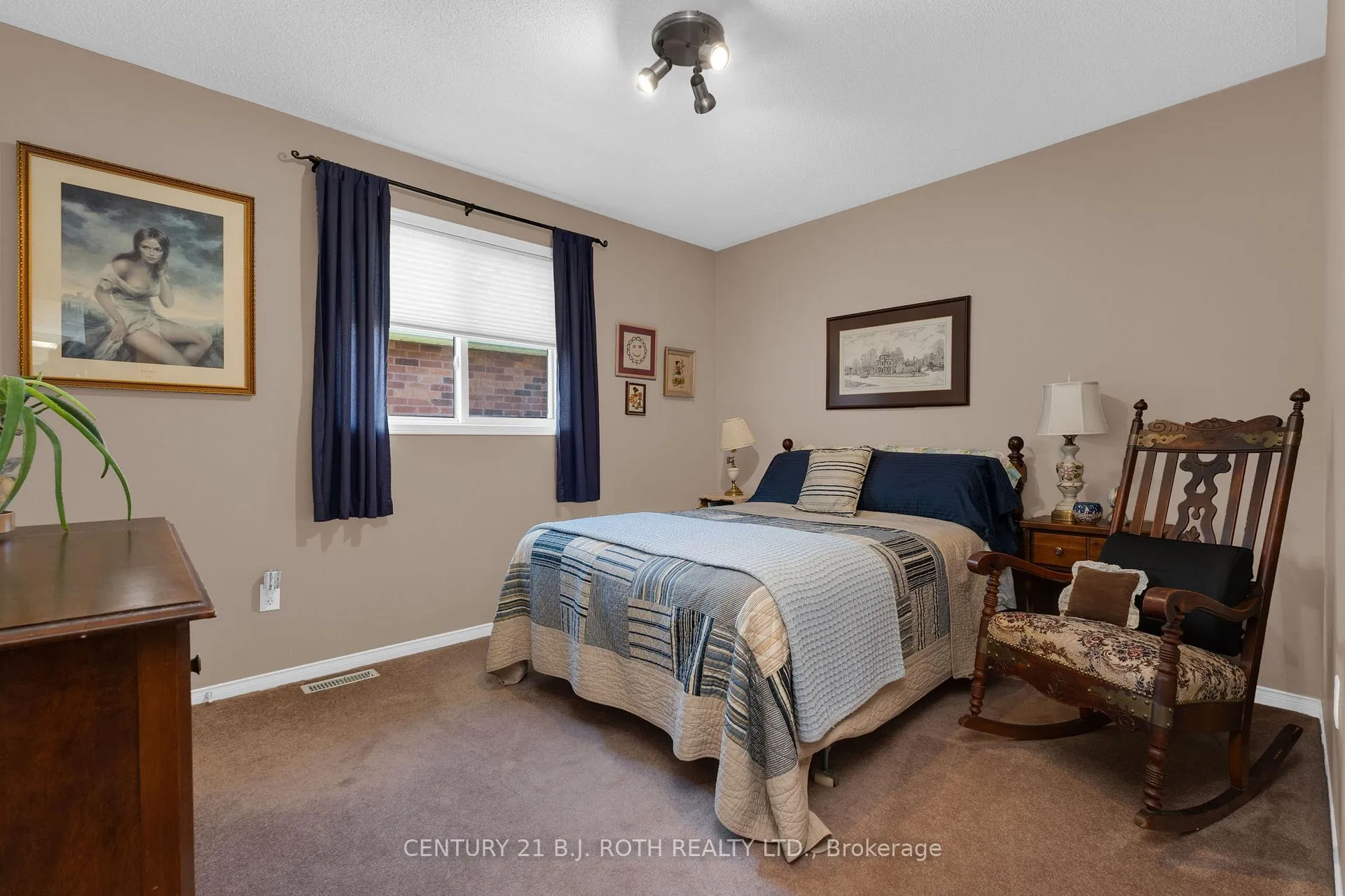 Photo 19 of 303 Coxmill Road, Springwater, Rural Springwater — HOMEH