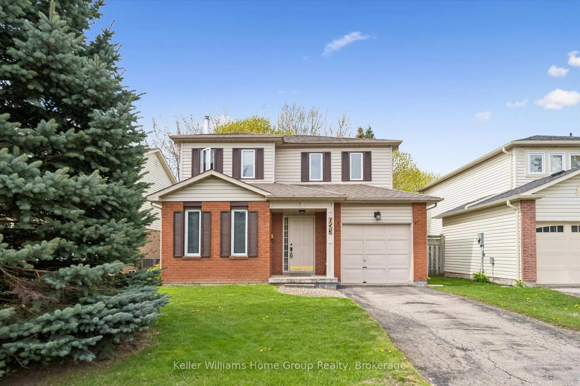 Photo 3 of 653 Holman Crescent, Centre Wellington, Fergus — HOMEH