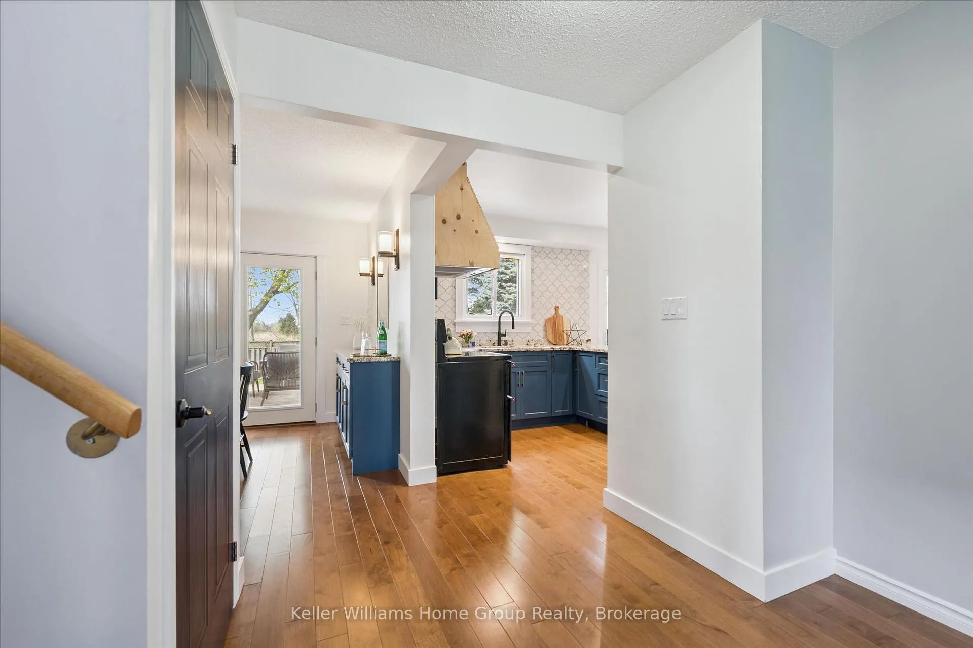 Photo 12 of 653 Holman Crescent, Centre Wellington, Fergus — HOMEH