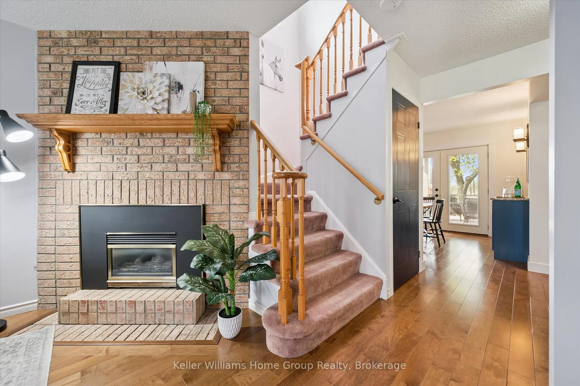 Photo 24 of 653 Holman Crescent, Centre Wellington, Fergus — HOMEH