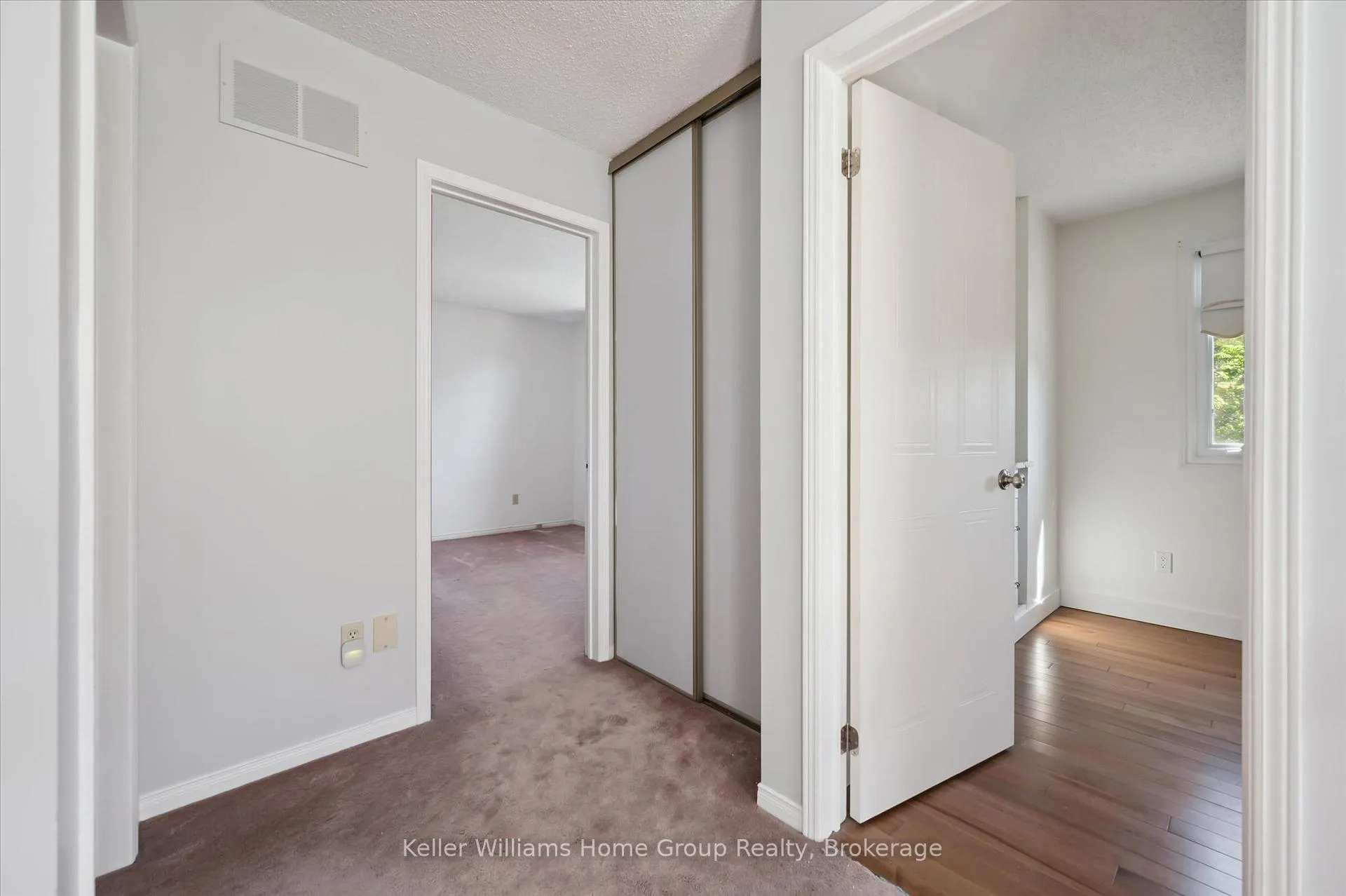 Photo 27 of 653 Holman Crescent, Centre Wellington, Fergus — HOMEH