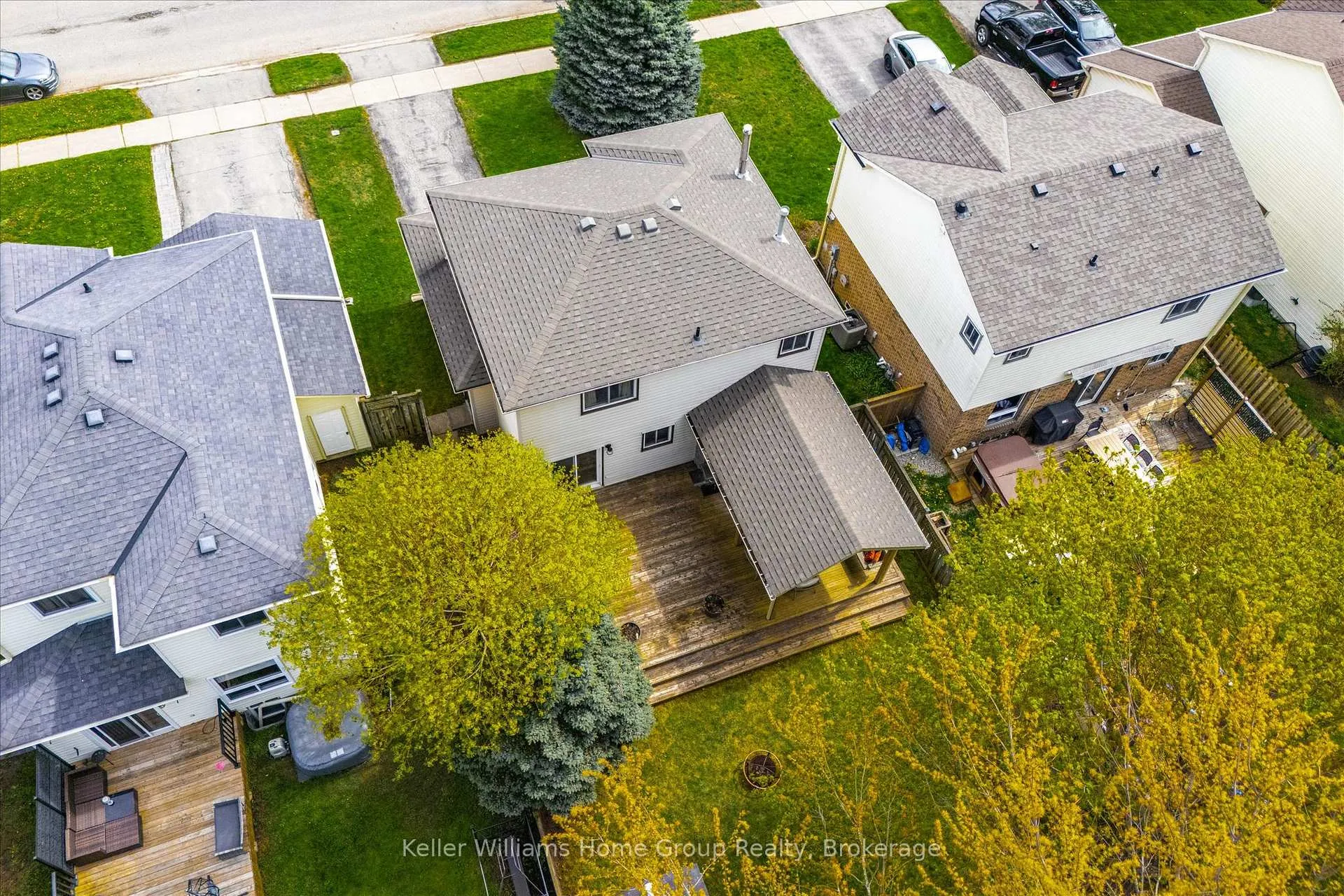 Photo 47 of 653 Holman Crescent, Centre Wellington, Fergus — HOMEH