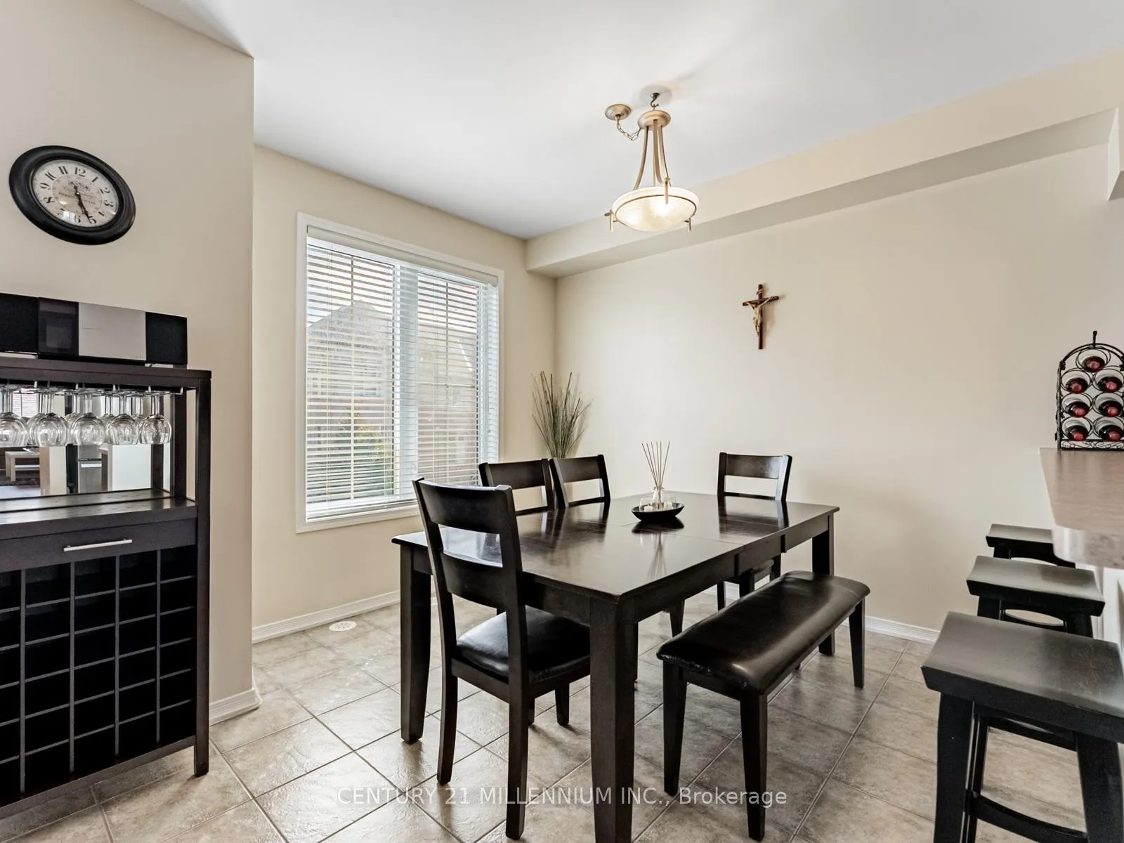 Photo 13 of 111 Cedar Lake Crescent, Brampton, Bram West — HOMEH