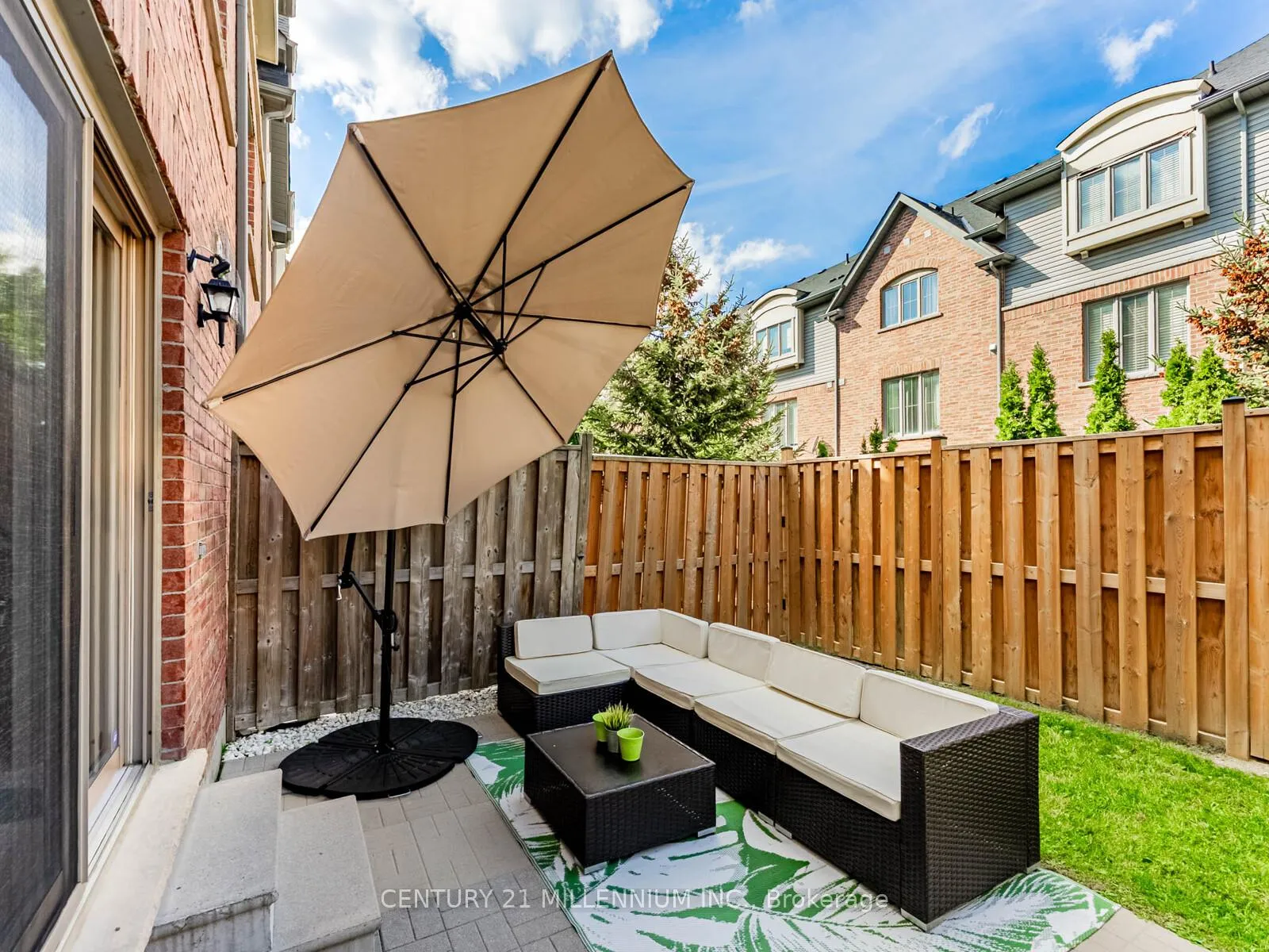 Photo 35 of 111 Cedar Lake Crescent, Brampton, Bram West — HOMEH
