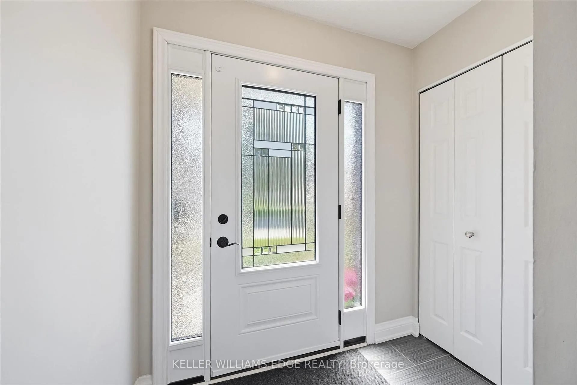 Photo 5 of Unit 46, 2470 Headon Forest Drive, Burlington, Headon — HOMEH