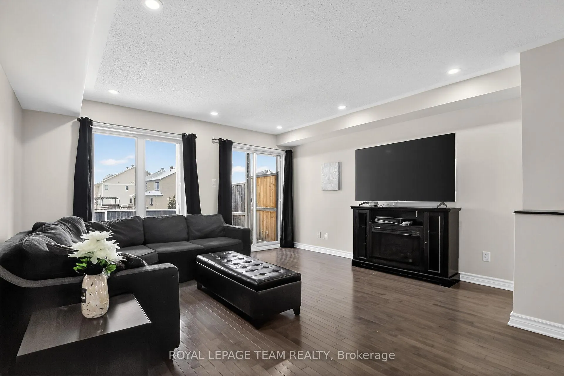 Photo 10 of 627B Chapman Mills Drive, Ottawa, Barrhaven - Strandherd — HOMEH