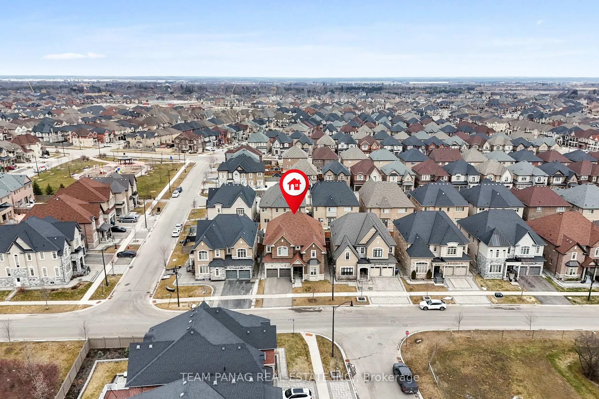 Photo 3 of 25 Trail Rider Drive, Brampton, Toronto Gore Rural Estate — HOMEH