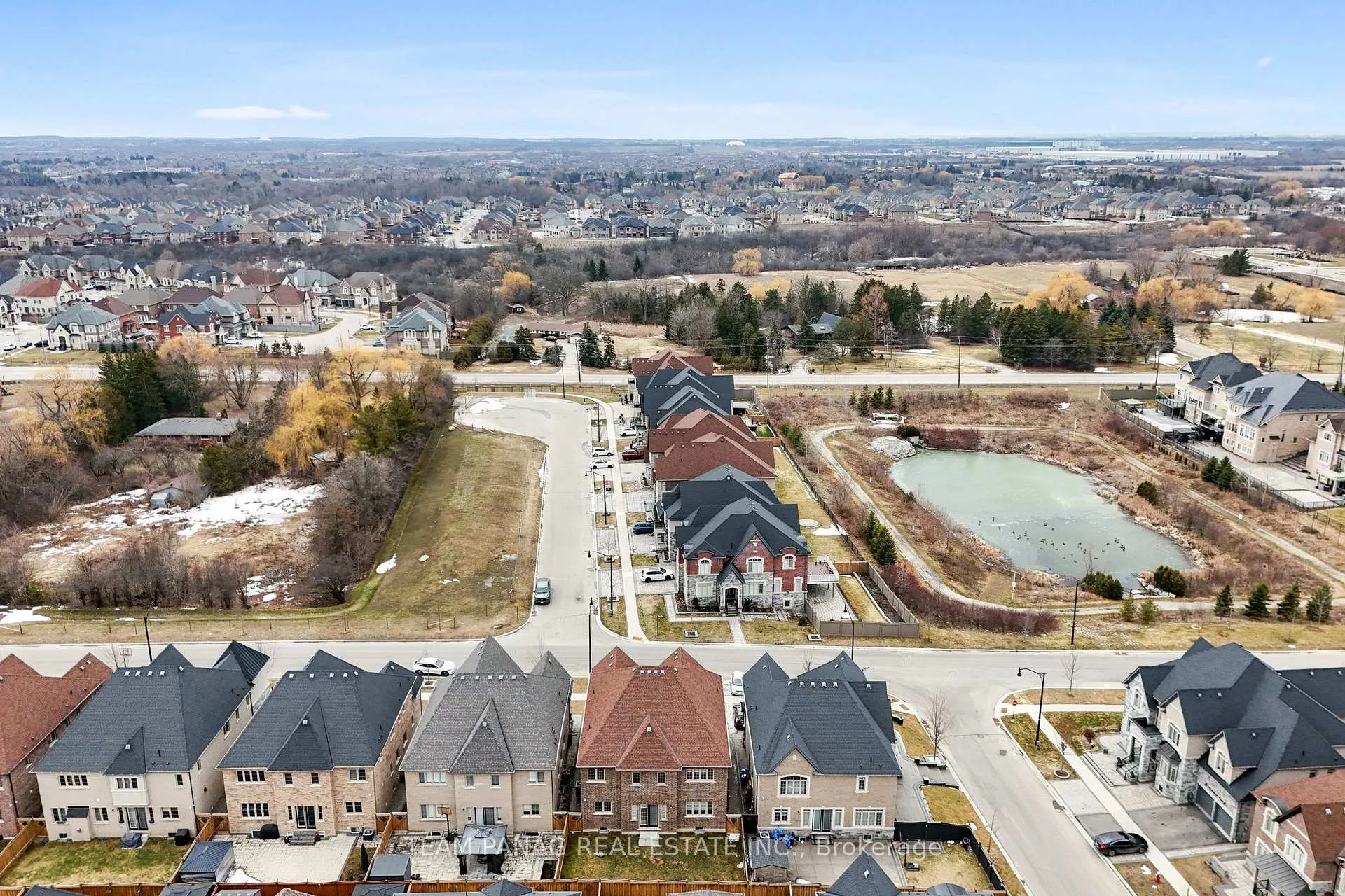 Photo 37 of 25 Trail Rider Drive, Brampton, Toronto Gore Rural Estate — HOMEH