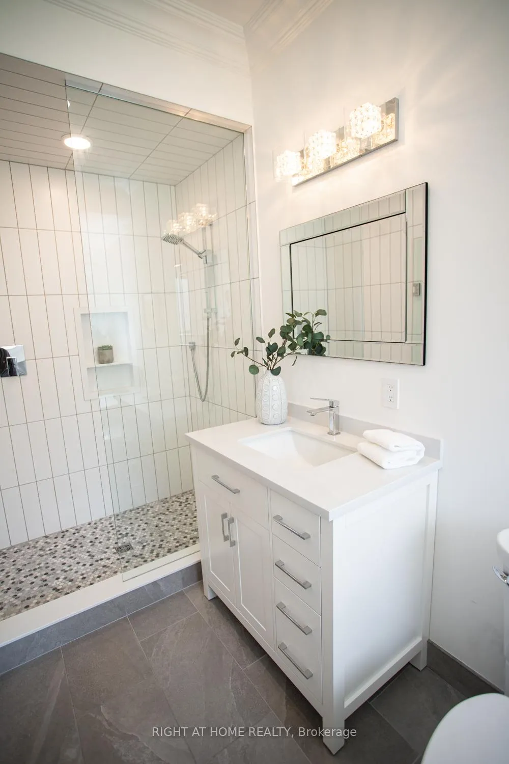 Photo 22 of 191 Roseborough Drive, Scugog, Port Perry — HOMEH