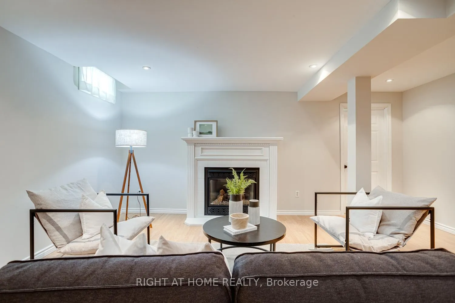Photo 32 of 191 Roseborough Drive, Scugog, Port Perry — HOMEH