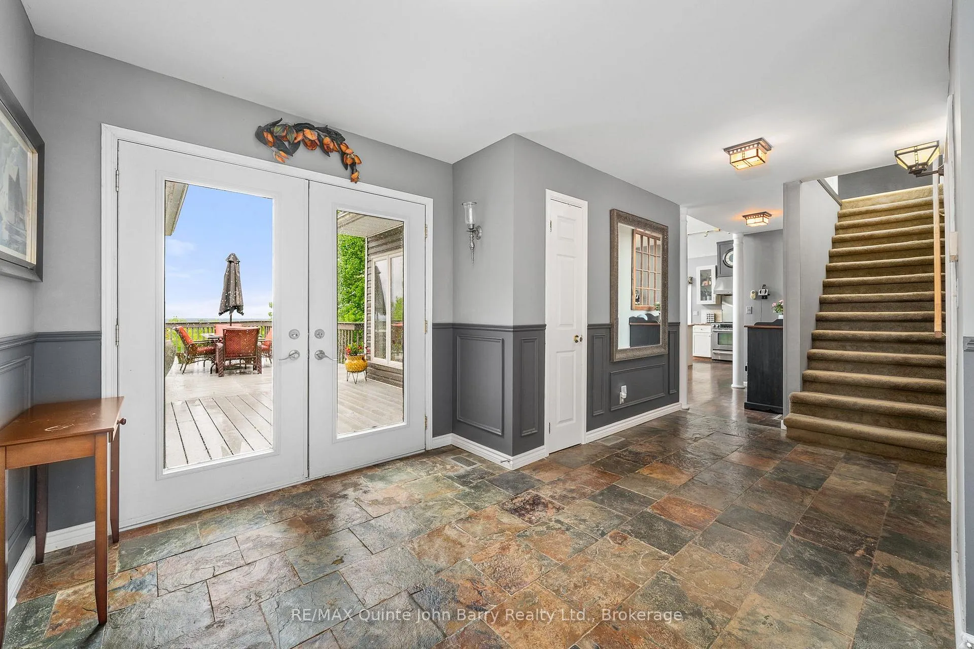 Photo 5 of 331 Drewery Street, Brighton, Rural Brighton — HOMEH