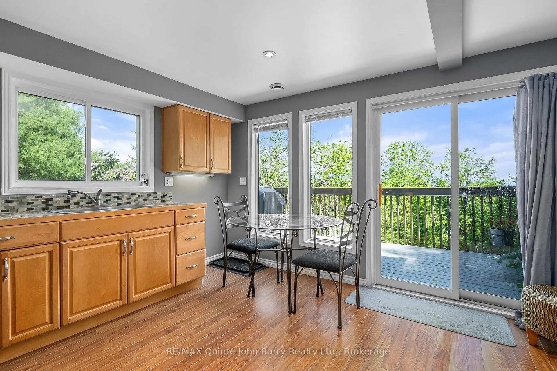 Photo 21 of 331 Drewery Street, Brighton, Rural Brighton — HOMEH