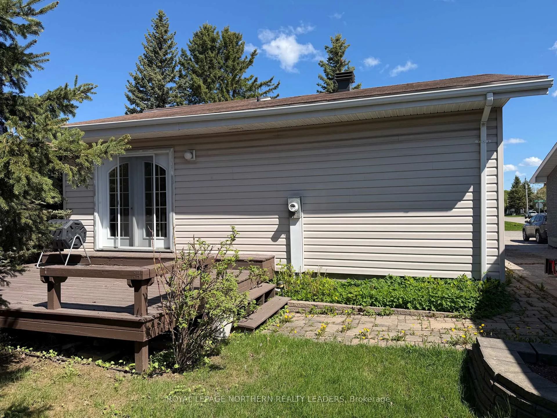 Photo 3 of 1387 Chenier Avenue, Timmins, MTJ - Main Area — HOMEH