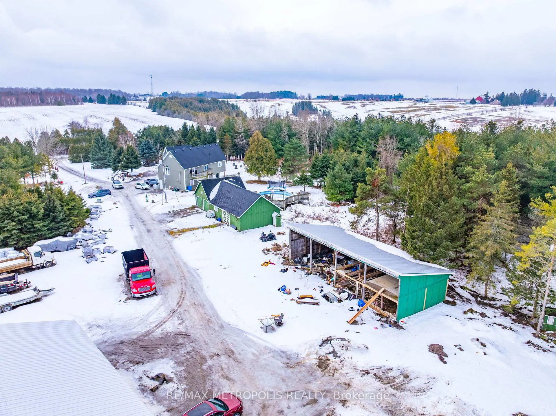 Photo 32 of 1315 Scugog 2 Line, Scugog, Rural Scugog — HOMEH