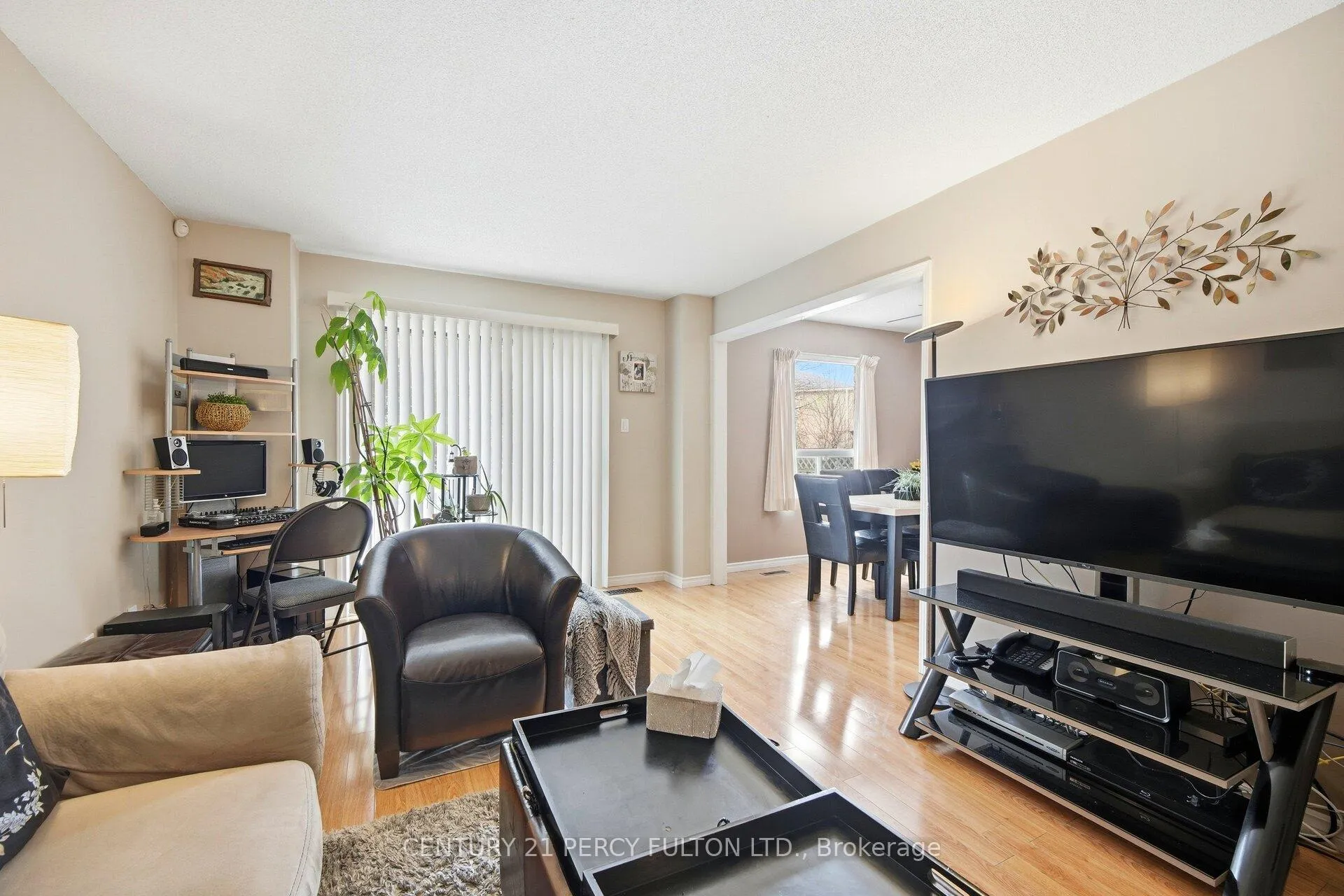 Photo 13 of 58 Marshall Crescent, Ajax, Central West — HOMEH