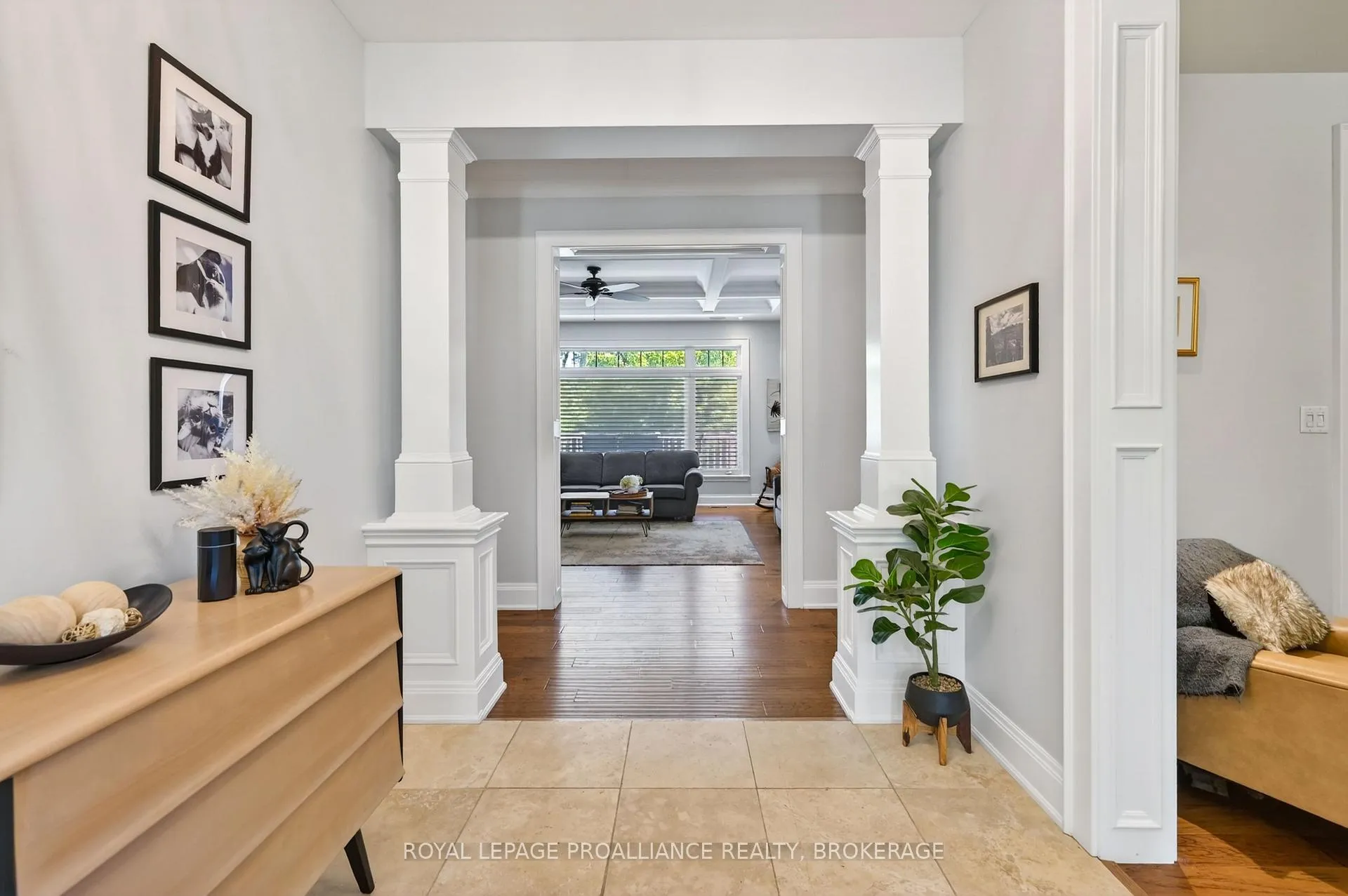 Photo 5 of 175 Deer Creek Drive, Frontenac, Frontenac South — HOMEH