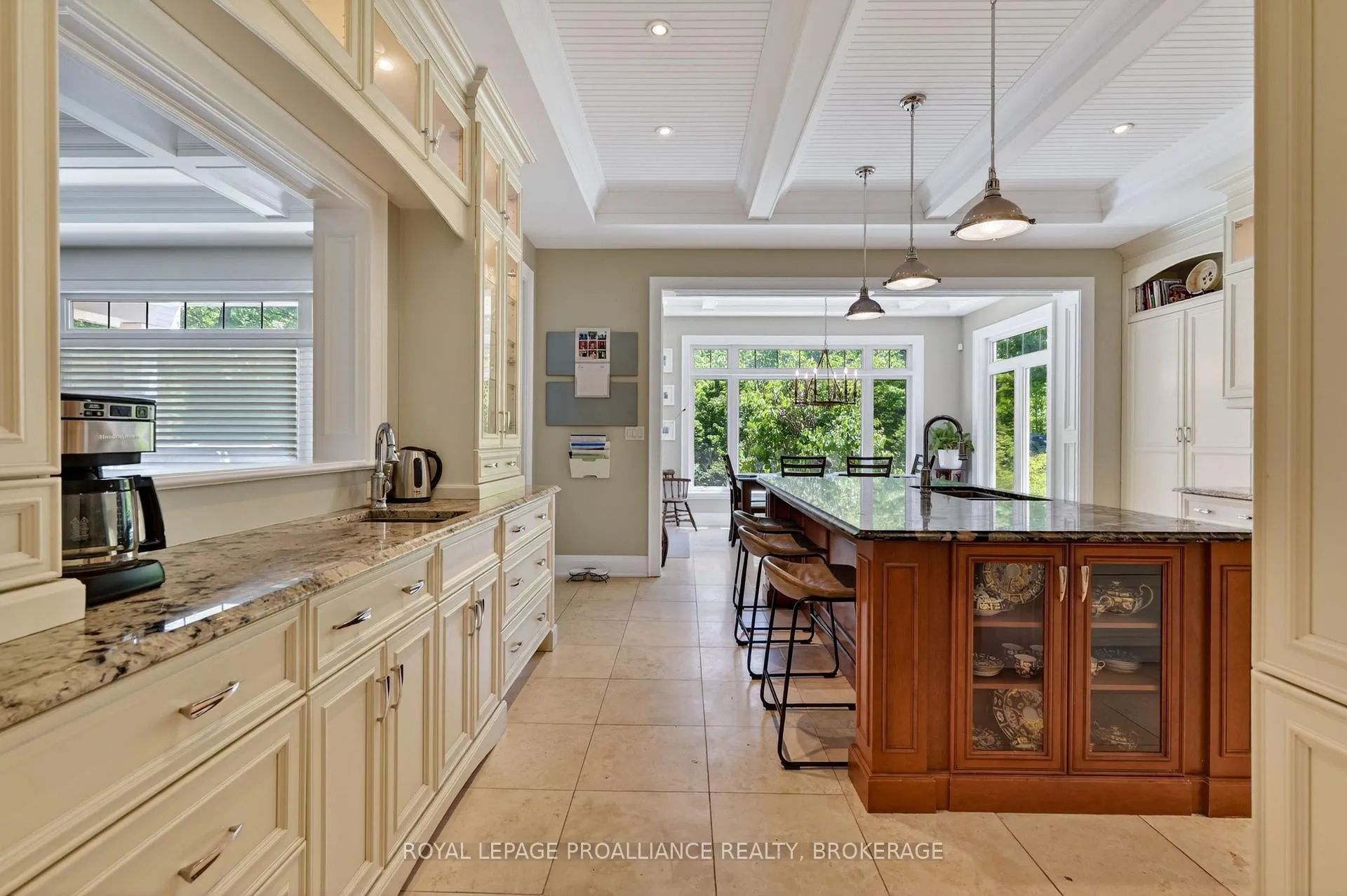 Photo 8 of 175 Deer Creek Drive, Frontenac, Frontenac South — HOMEH
