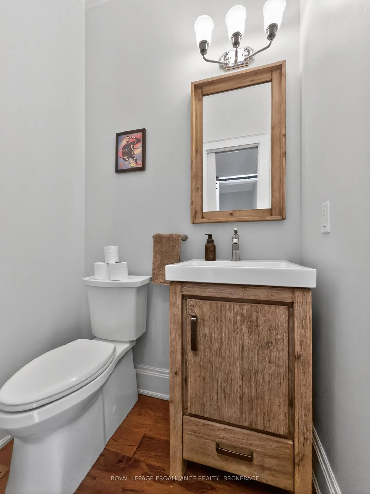 Photo 24 of 175 Deer Creek Drive, Frontenac, Frontenac South — HOMEH