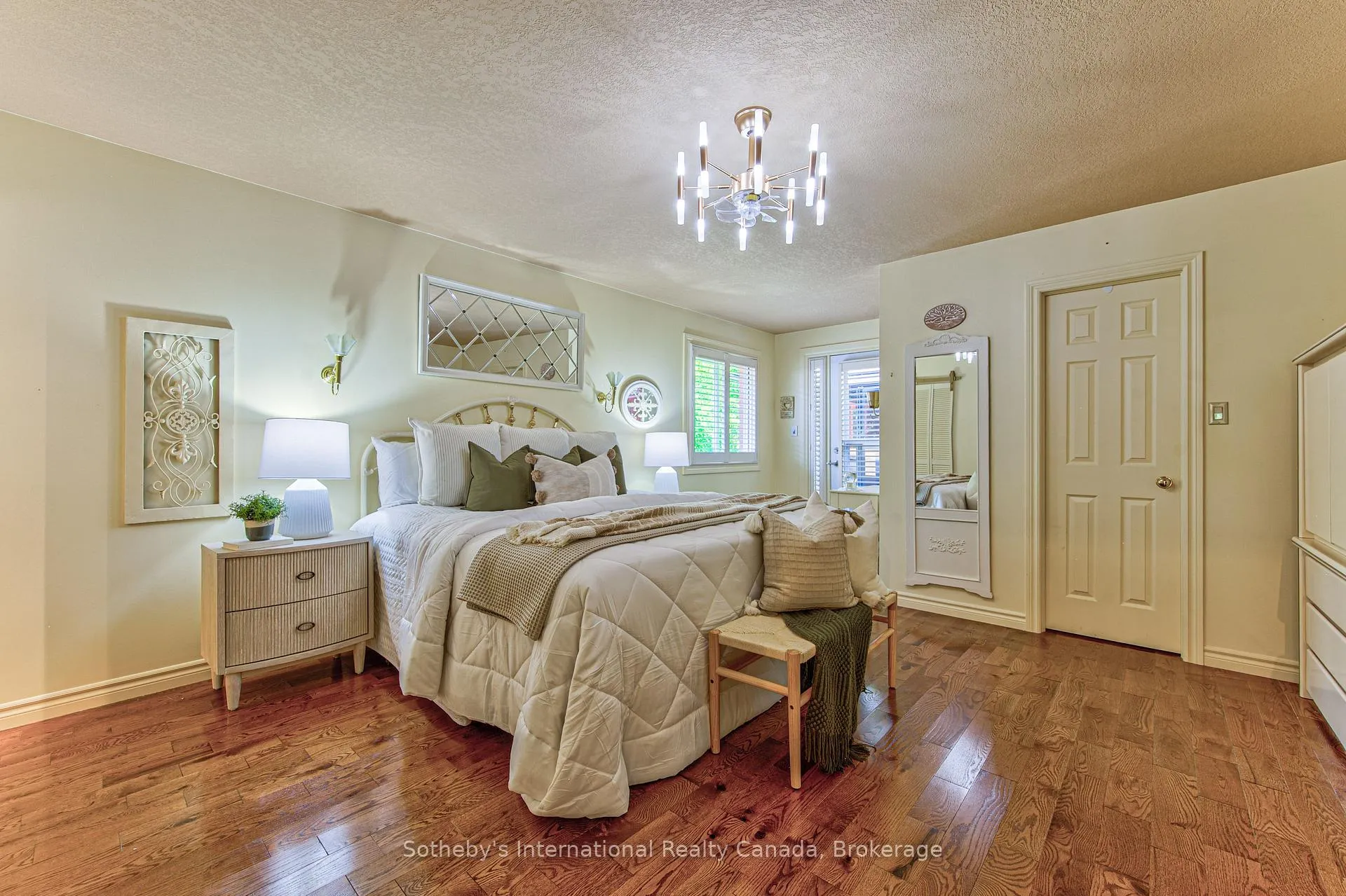 Photo 9 of 179 Westchester Drive W, Kitchener — HOMEH