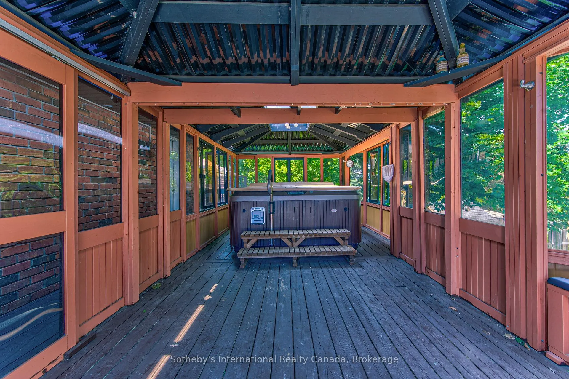Photo 34 of 179 Westchester Drive W, Kitchener — HOMEH