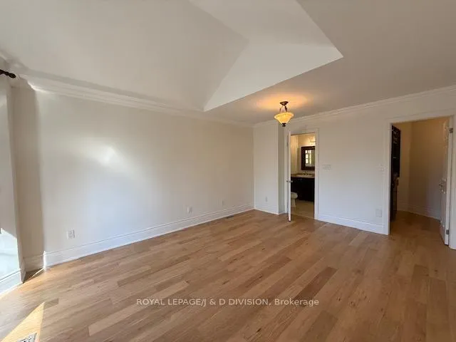 Photo 13 of 213 Cranbrooke Avenue, Toronto, Lawrence Park North — HOMEH